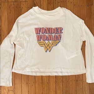 Never worn comfy long sleeve!